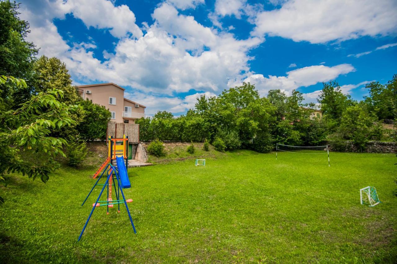 Villa Glorija Grubine Buitenkant foto